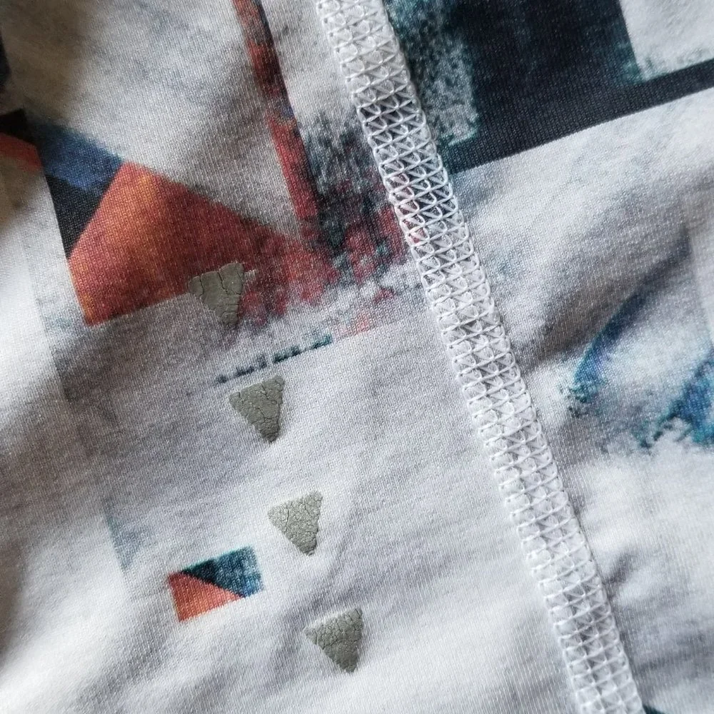VARLEY Hayworth 7/8 Tights Leggings in Multi-Print - Picture 12 of 15